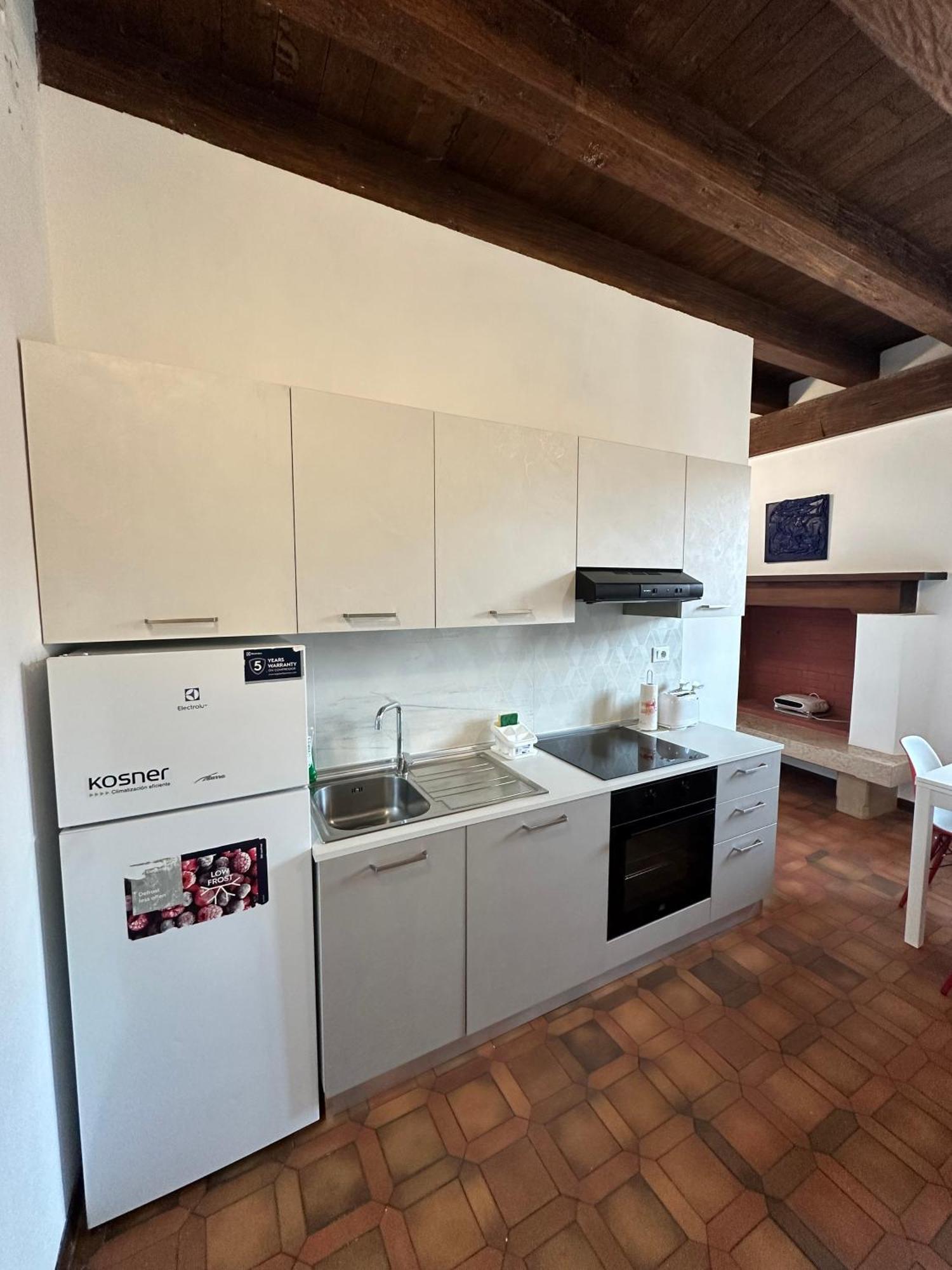 Marinesca Room Verona Luaran gambar